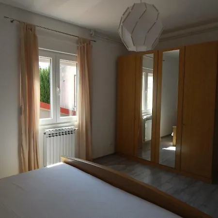 Lasan Apartment *
