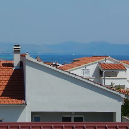 Apartment Lasan